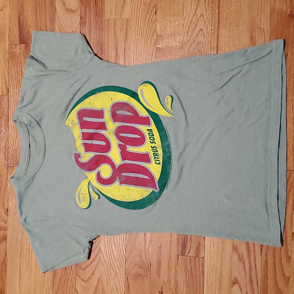 Tee Luv Sun Drop Green Shirt